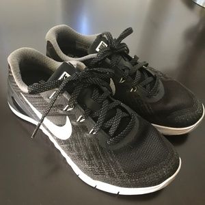 Nike Metcon 3 - Women's Size 6